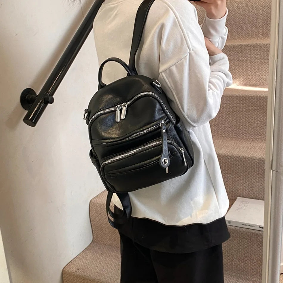 Mochila e Bolsa de Ombro Versátil Feminina Elisa